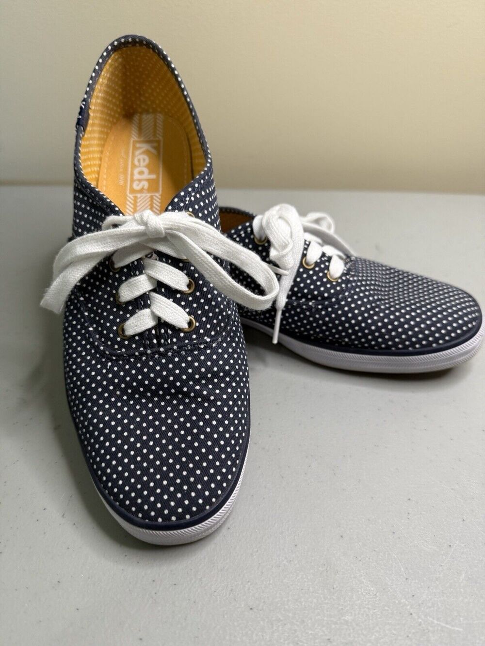 Keds Navy White Polka Dot Sneakers Flats Navy and White Laces EUC Size 8